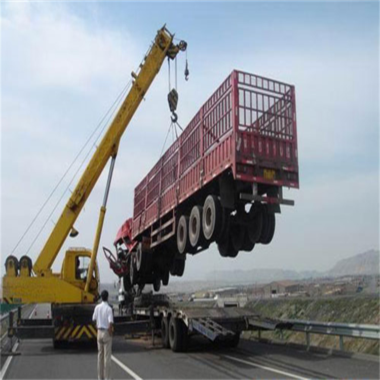 厦门吊车出租分享吊具和吊物吊起方法有哪些