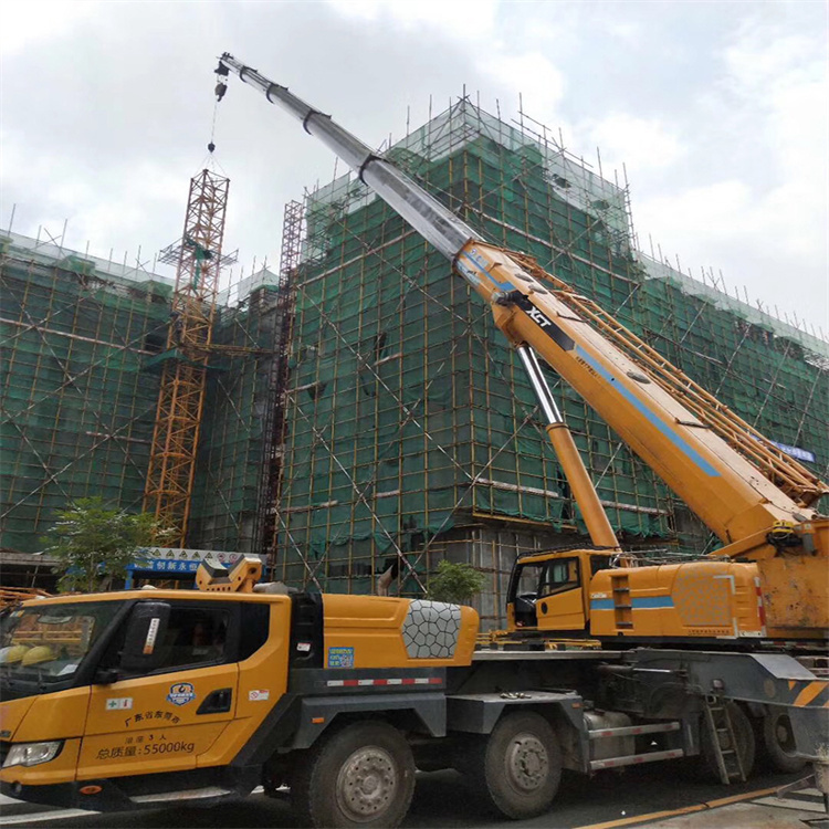 厦门谈谈吊车租赁需要注意的事项