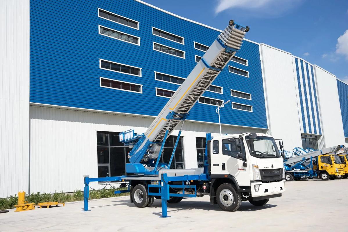 厦门小型云梯车上料车租赁多少钱