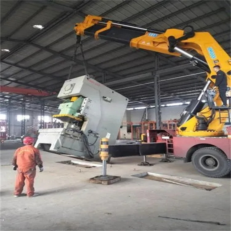 厦门80吨折臂吊车出租附近电话