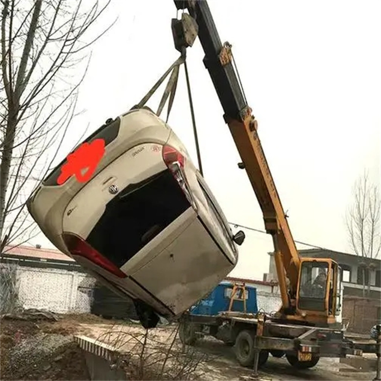 厦门随时待命，吊车24小时道路救援服务全解析